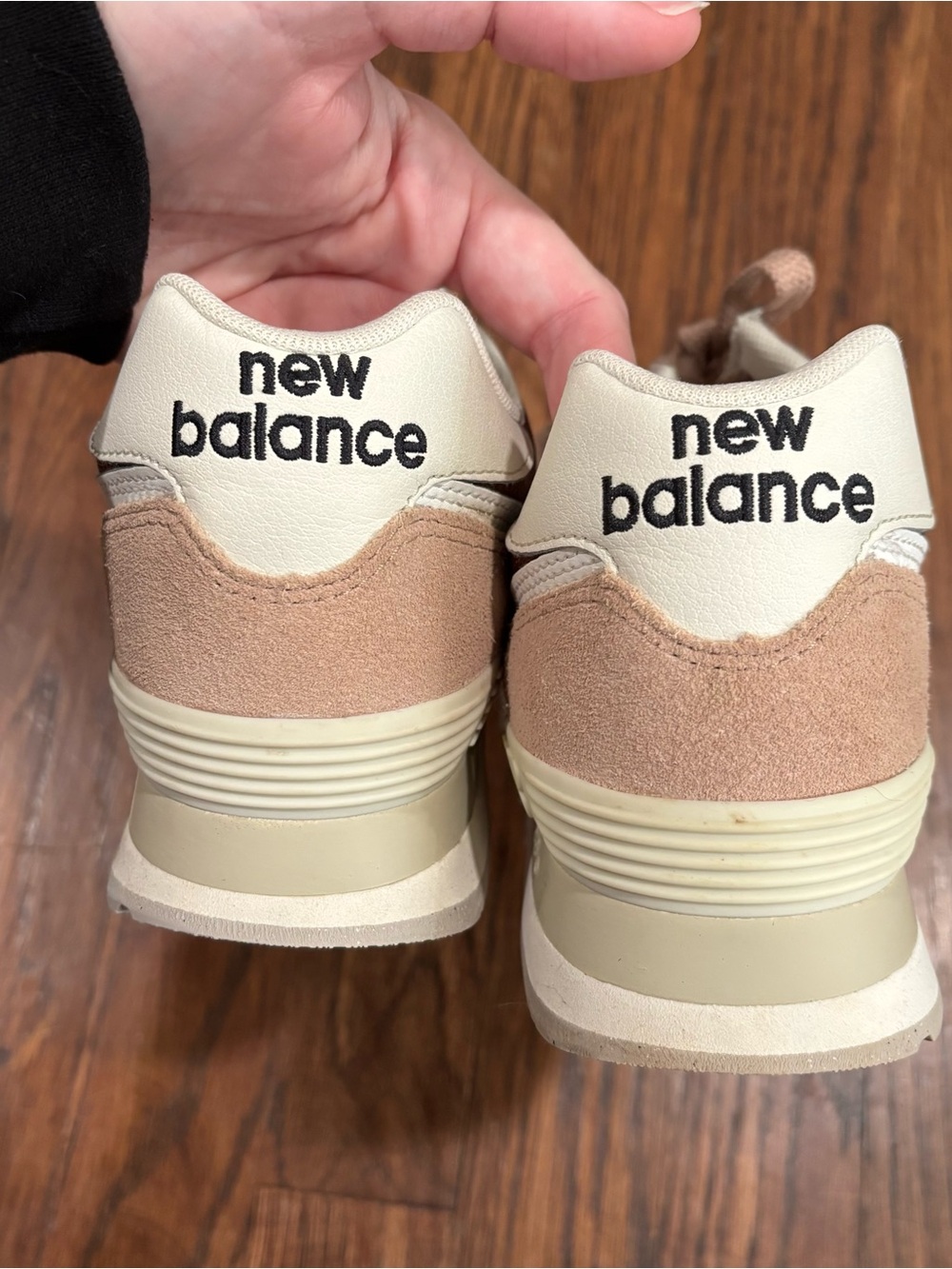 New Balance 574 sneakers women’s size 7 - Picture 8 of 8